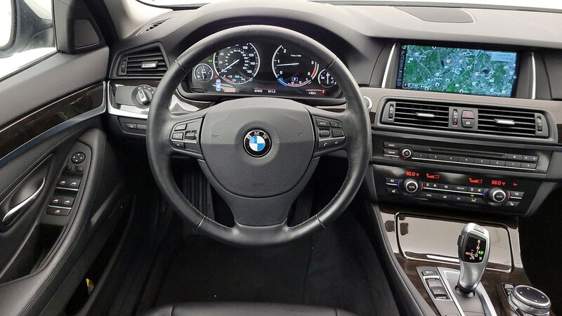2014 BMW 5 Series 535xi 10