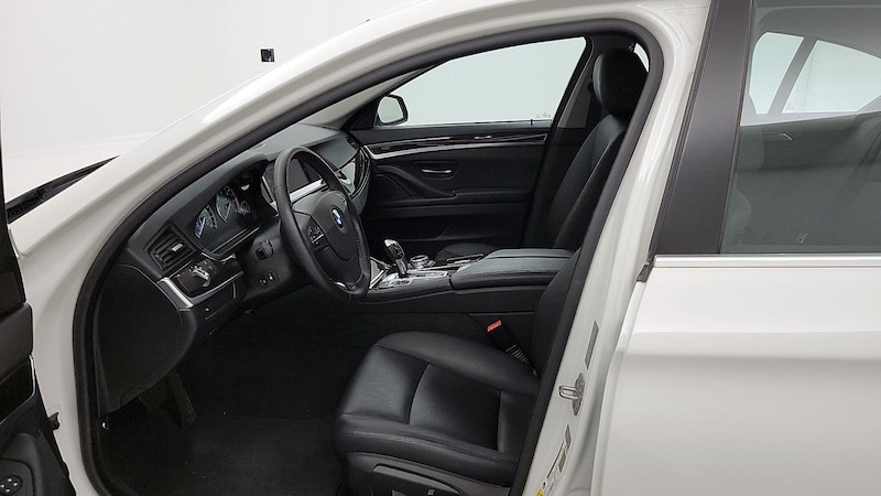 2014 BMW 5 Series 535xi 11