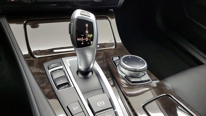 2014 BMW 5 Series 535xi 18