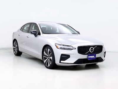 2022 Volvo S60 B5 Momentum -
                North Attleboro, MA