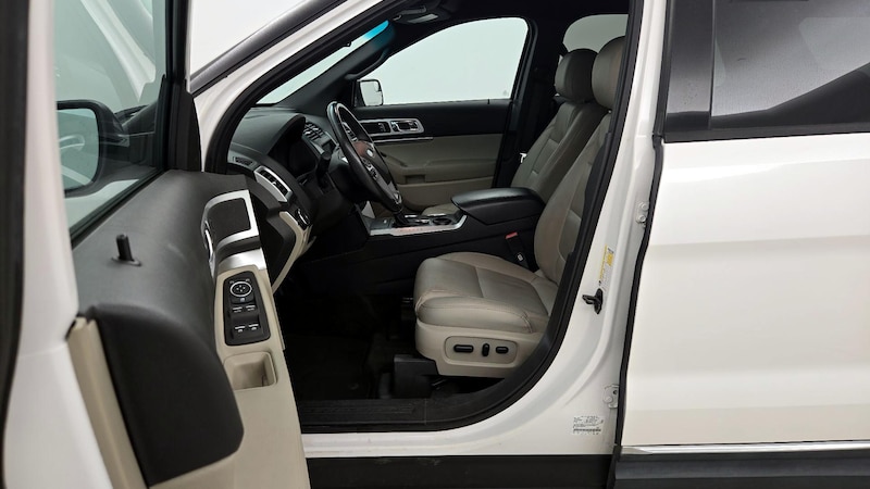 2013 Ford Explorer XLT 11