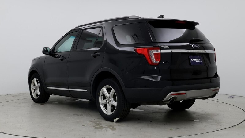 2016 Ford Explorer XLT 2