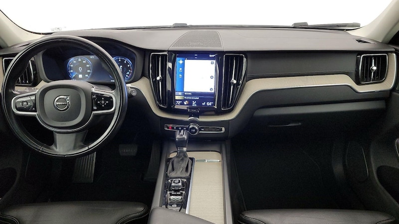 2021 Volvo XC60 T5 Inscription 9