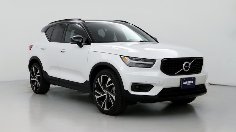 2021 Volvo XC40 T5 R-Design Hero Image