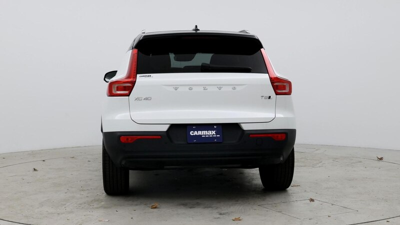 2021 Volvo XC40 T5 R-Design 6