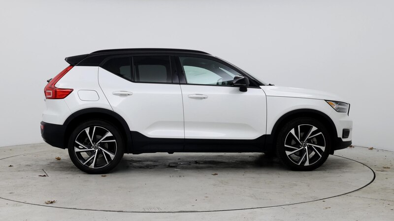 2021 Volvo XC40 T5 R-Design 7