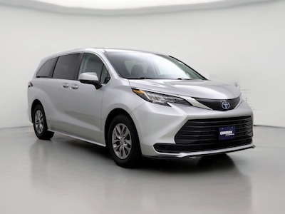 2023 Toyota Sienna LE -
                Hartford, CT