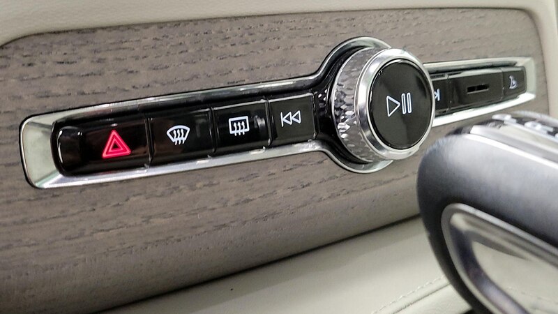 2021 Volvo XC90 T6 Inscription 16