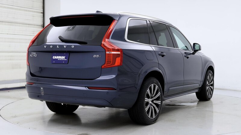 2023 Volvo XC90 B5 Core 8