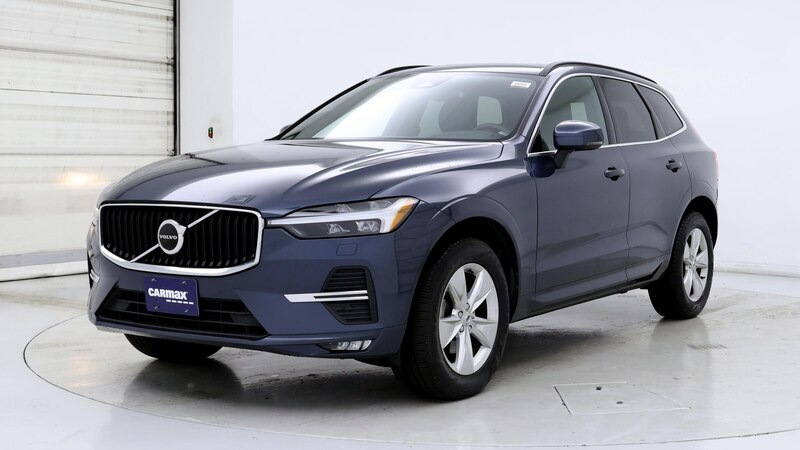 2022 Volvo XC60 B5 Momentum 4