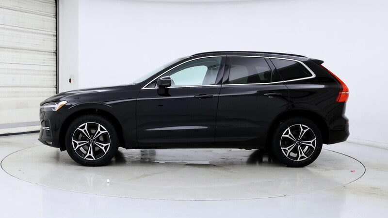 2022 Volvo XC60 B5 Momentum 3