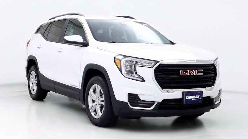 2022 GMC Terrain SLE Hero Image