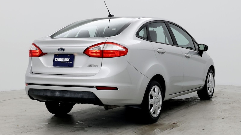 2015 Ford Fiesta S 8