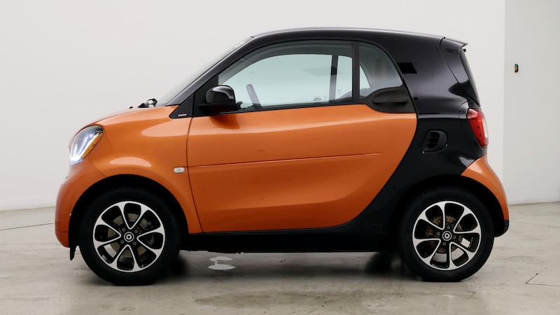 2016 smart fortwo Passion 3