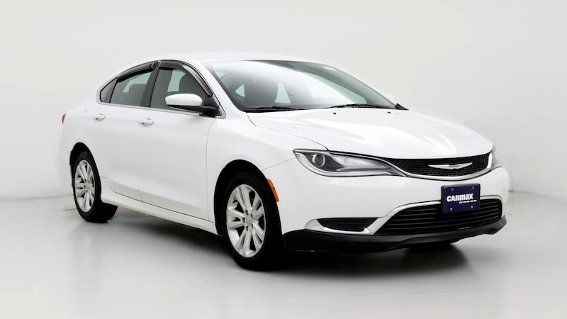 2015 Chrysler 200 Limited Hero Image