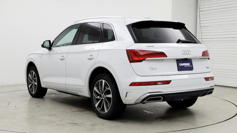 2022 Audi Q5 e Premium 2