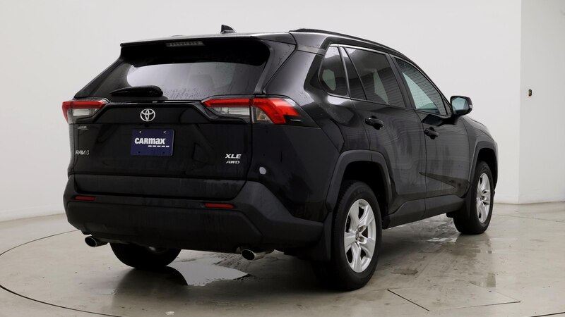 2021 Toyota RAV4 XLE 8