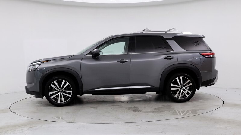 2023 Nissan Pathfinder Platinum 3