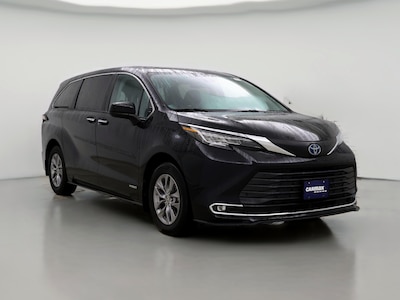 2021 Toyota Sienna XLE -
                Hartford, CT