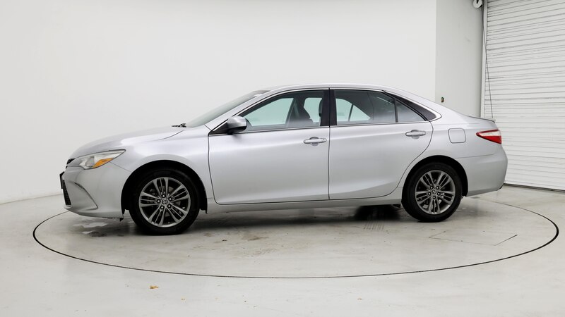 2015 Toyota Camry SE 3