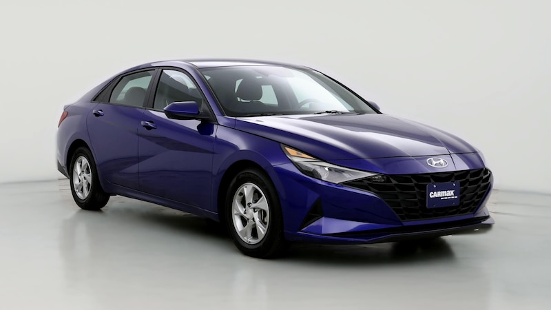 2023 Hyundai Elantra SE Hero Image