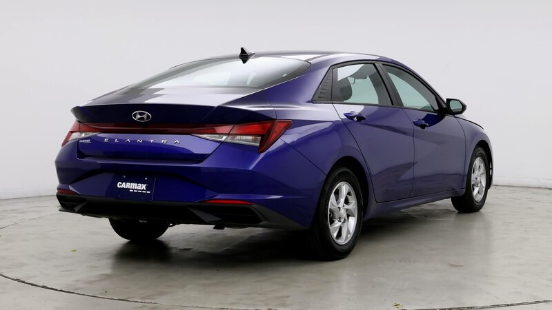 2023 Hyundai Elantra SE 8