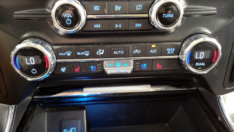 2021 Ford F-150 Lariat 17
