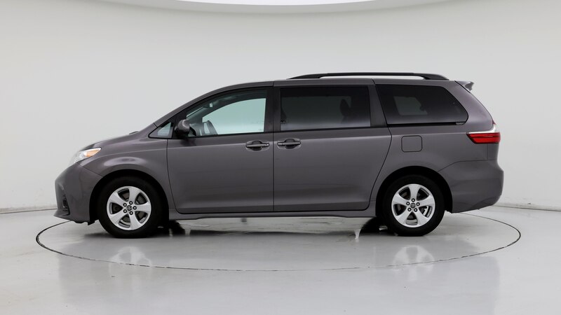 2019 Toyota Sienna LE 3