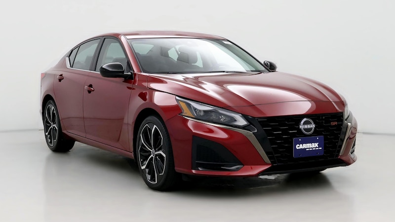 2023 Nissan Altima SR Hero Image