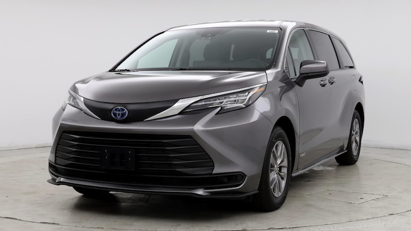 2021 Toyota Sienna LE 4