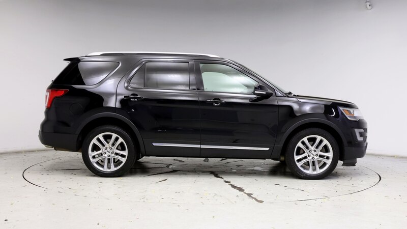 2017 Ford Explorer XLT 7