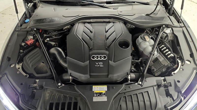 2021 Audi A8 L 22