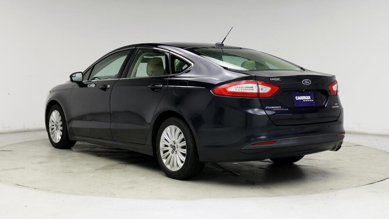 2014 Ford Fusion SE 2