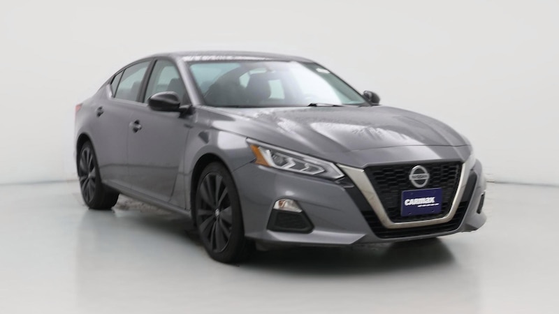 2019 Nissan Altima SR Hero Image