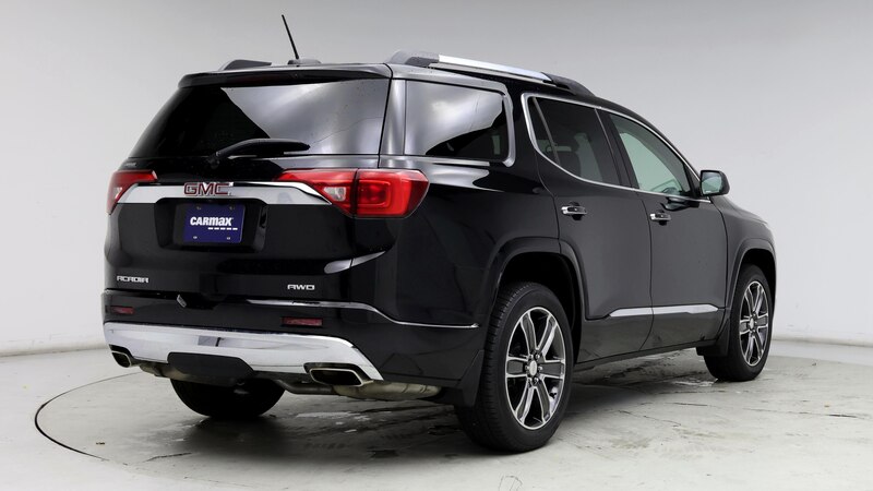 2019 GMC Acadia Denali 8