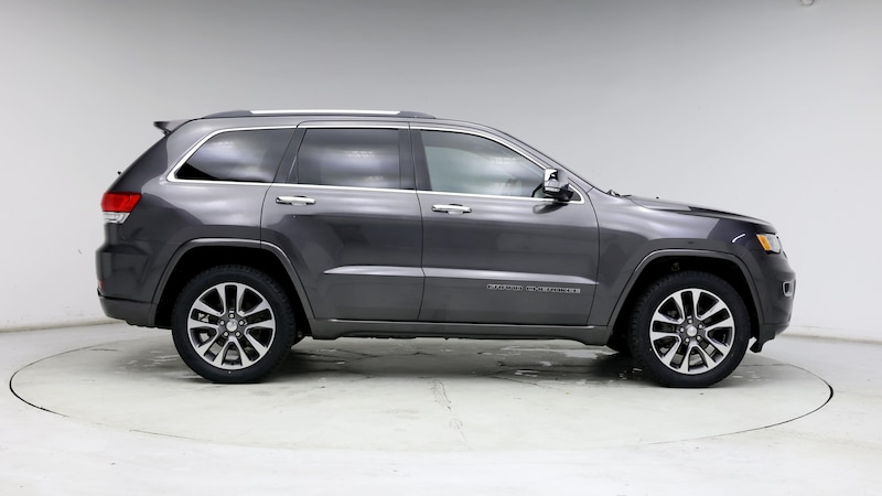 2017 Jeep Grand Cherokee Overland 7