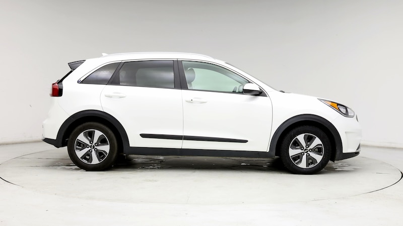 2017 Kia Niro LX 7