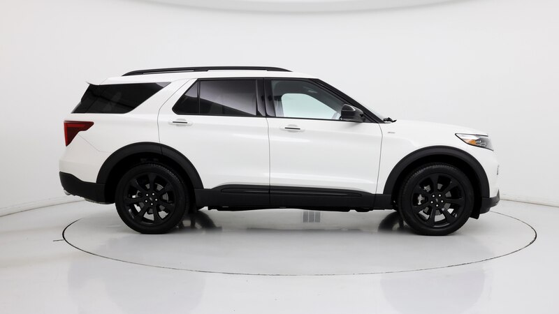 2023 Ford Explorer ST-Line 7