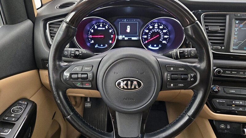 2015 Kia Sedona L 10