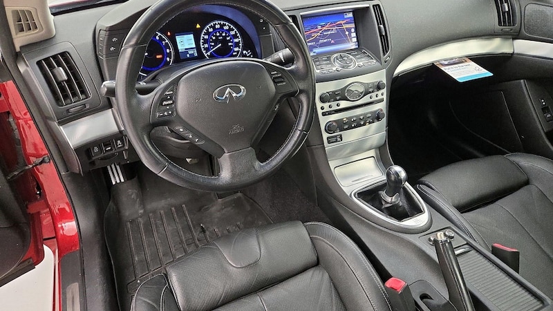 2014 INFINITI Q60  9