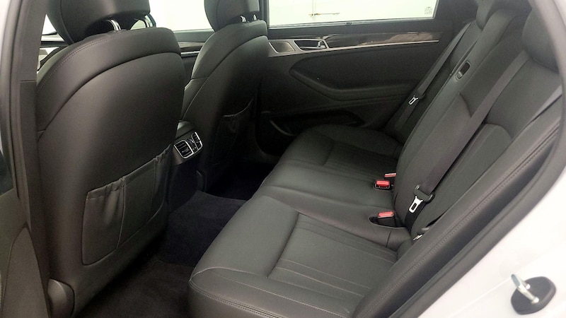 2020 Genesis G80  21