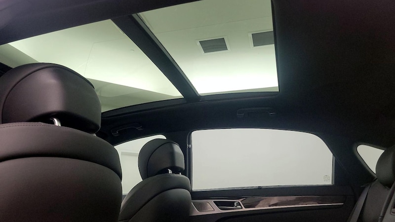2020 Genesis G80  24