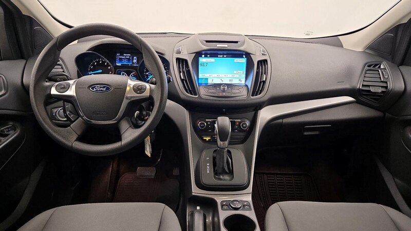 2016 Ford Escape SE 9