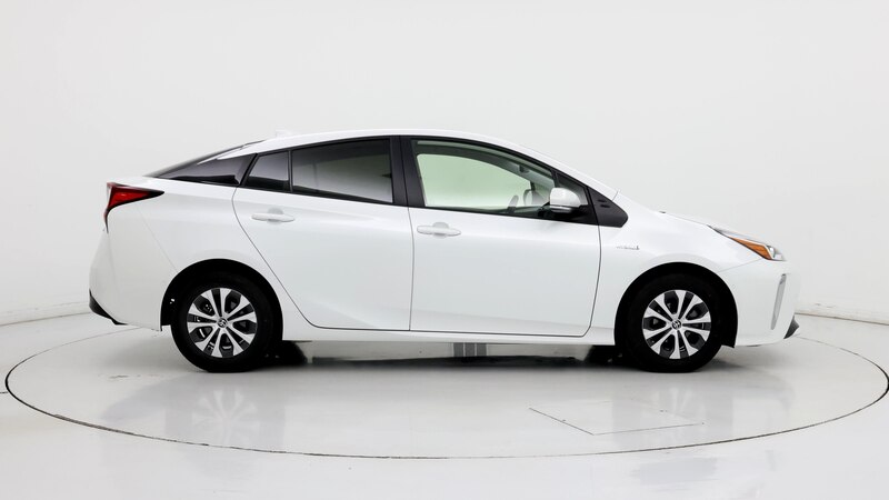 2022 Toyota Prius XLE 7