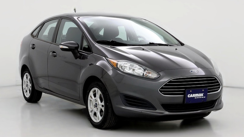 2015 Ford Fiesta SE Hero Image