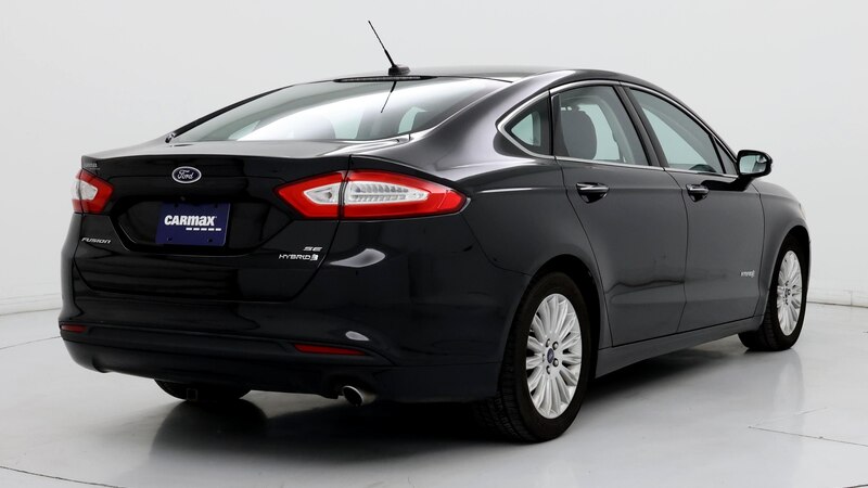 2015 Ford Fusion SE 8