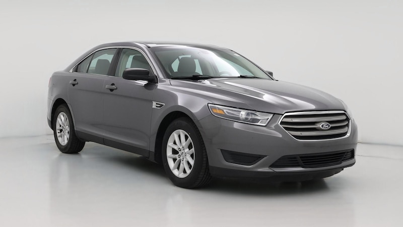 2014 Ford Taurus SE Hero Image