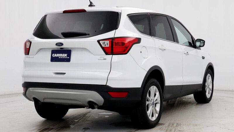 2019 Ford Escape SE 8