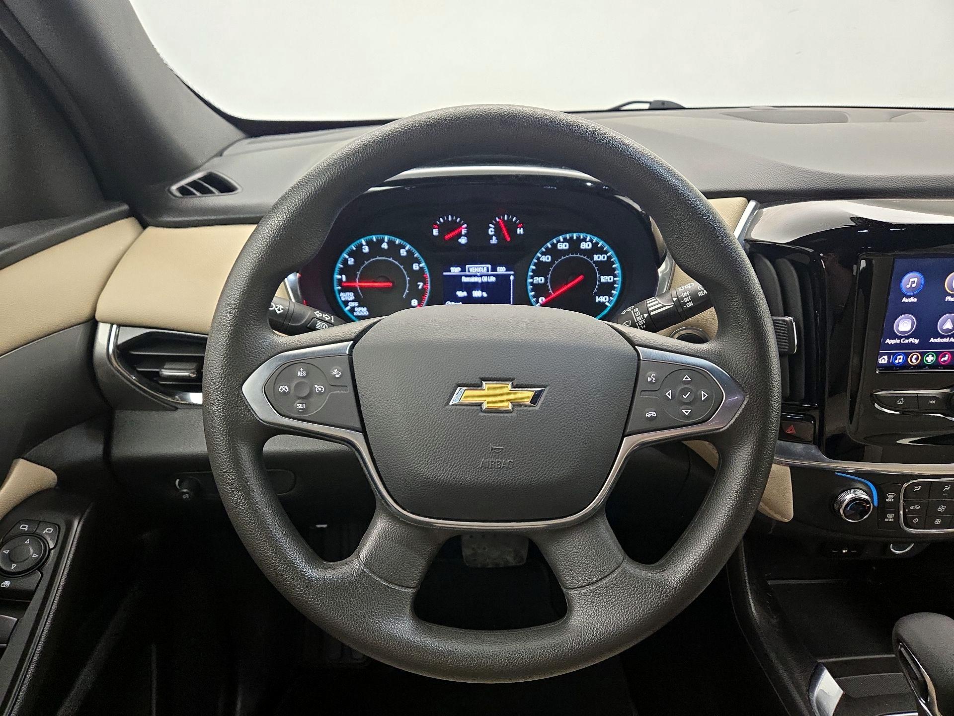 Thumbnail: 2023 Chevrolet Traverse - 10