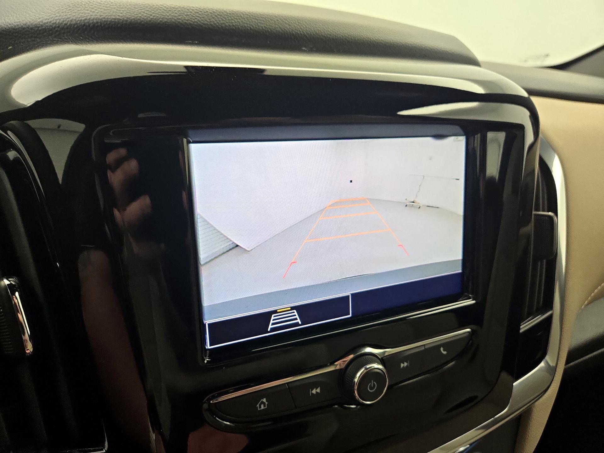 Thumbnail: 2023 Chevrolet Traverse - 14